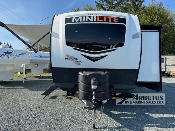Used 2021 Forest River RV Rockwood Mini Lite 2516S image 2