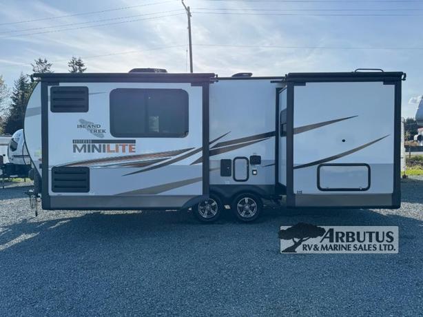 Used 2021 Forest River RV Rockwood Mini Lite 2516S image 5