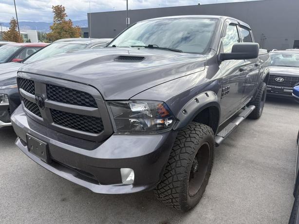 2019 RAM 1500 Classic Express image 2