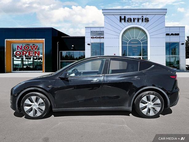 2021 Tesla Model Y Long Range AWD | Adaptive Cruise Control! image 3