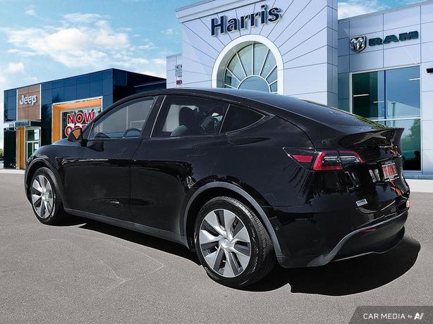 2021 Tesla Model Y Long Range AWD | Adaptive Cruise Control! image 4