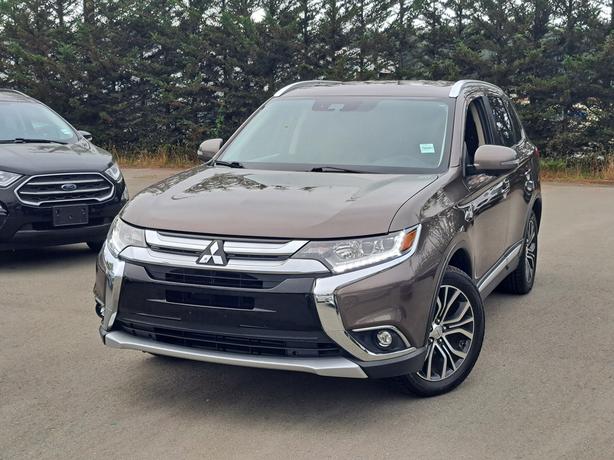 2017 Mitsubishi Outlander MOONROOF image 1