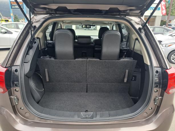 2017 Mitsubishi Outlander MOONROOF image 8