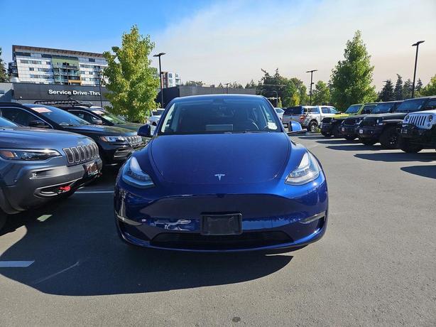 2023 Tesla Model Y Long Range AWD | One Owner | No Accidents! image 2