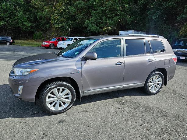 2012 Toyota  Highlander Hybrid Limited image 2