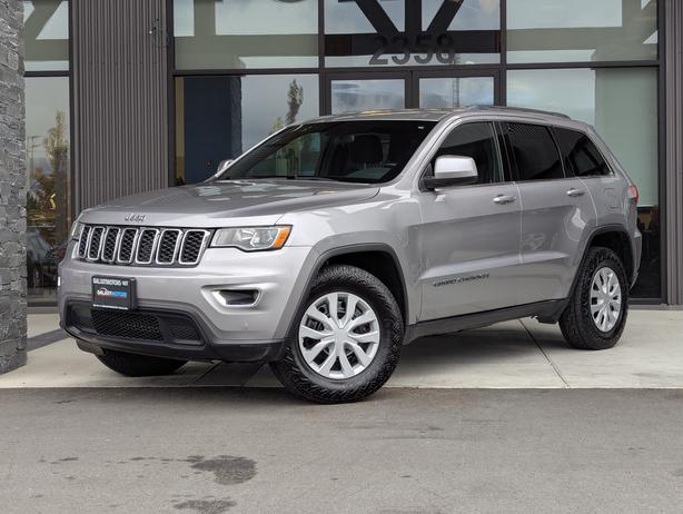 2018 Jeep Grand Cherokee Laredo - 4x4, Dual Zone Climate, Bluetooth image 1