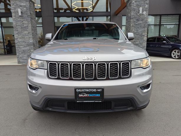 2018 Jeep Grand Cherokee Laredo - 4x4, Dual Zone Climate, Bluetooth image 3