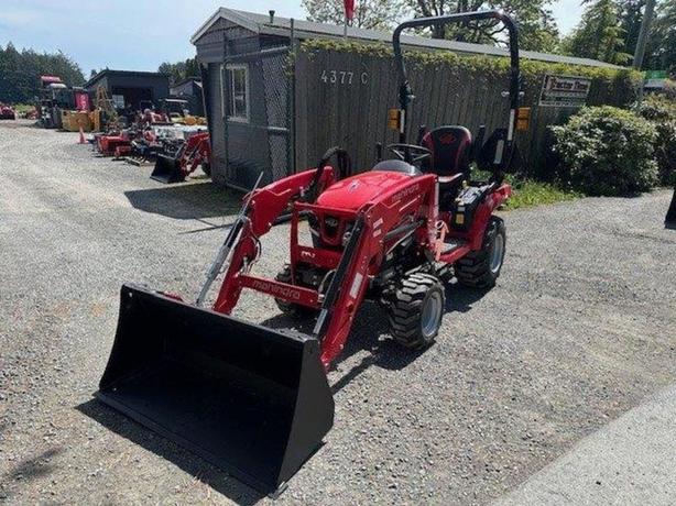 2024 Mahindra 1100 series 1120 HST image 2