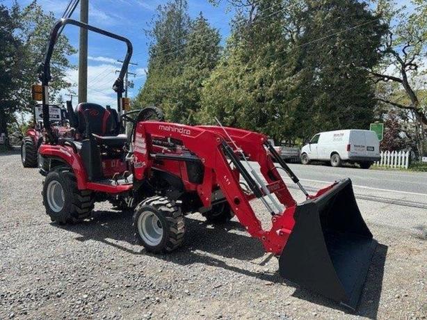 2024 Mahindra 1100 series 1120 HST image 4