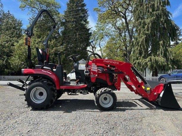 2024 Mahindra 1100 series 1120 HST image 5