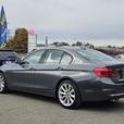 2017 BMW 3 Series 330i xDrive thumbnail image 4