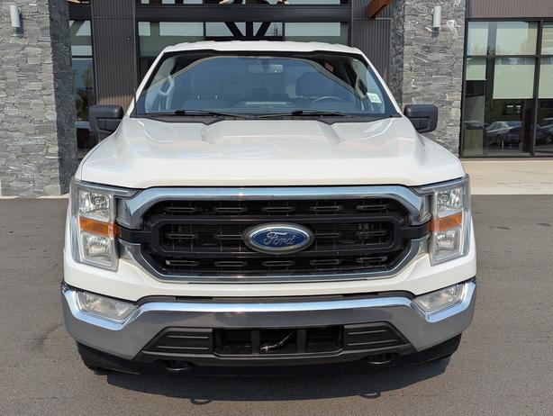 2022 Ford F-150 XLT - 3.5L V6, 4x4, SuperCrew Cab, Short Box image 3