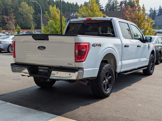 2022 Ford F-150 XLT - 3.5L V6, 4x4, SuperCrew Cab, Short Box image 6