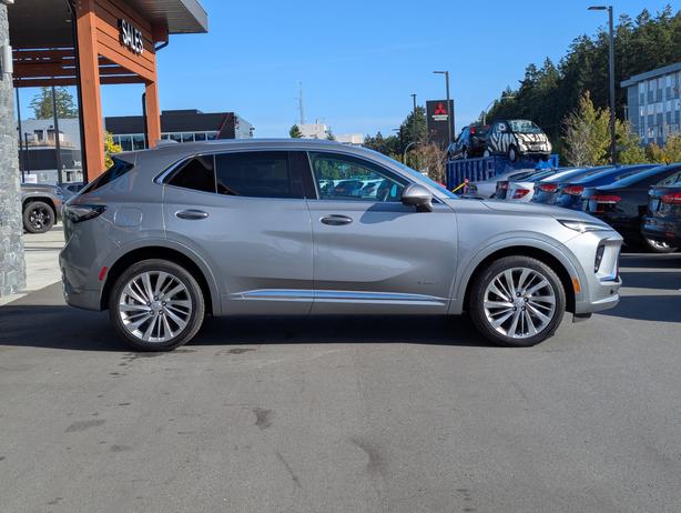 2024 Buick Envision Avenir - Leather, Sunroof, Heated F/R Seats image 5