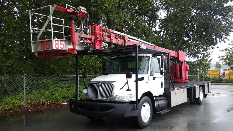 2010 International 4300 Durastar  Bucket Flat Deck Truck 3 Seater Diesel display photo