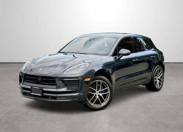 2022 Porsche Macan - AWD, Premium Plus Package, No Accidents image 1