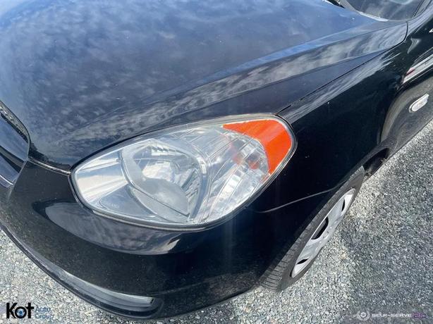 2011 HYUNDAI ACCENT image 5