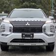 2023 Mitsubishi Outlander LE - Navigation, MultiView Cameras, Power Liftgate thumbnail image 2