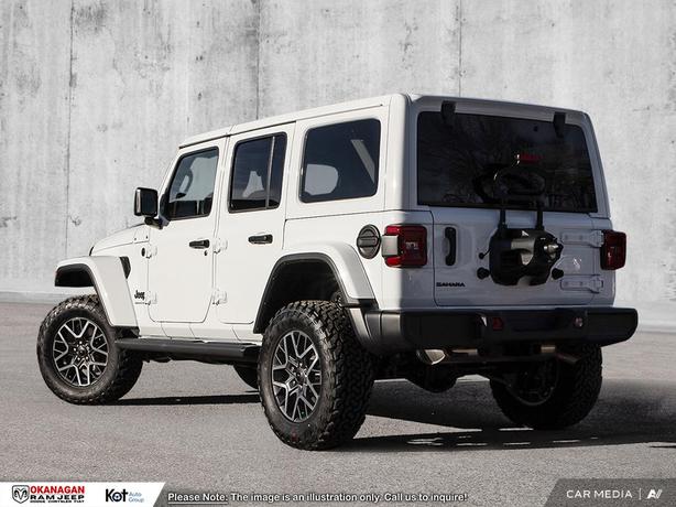 2025 Jeep Wrangler Sahara | Rubber Floor Mats | Wheel Locks demo image 4