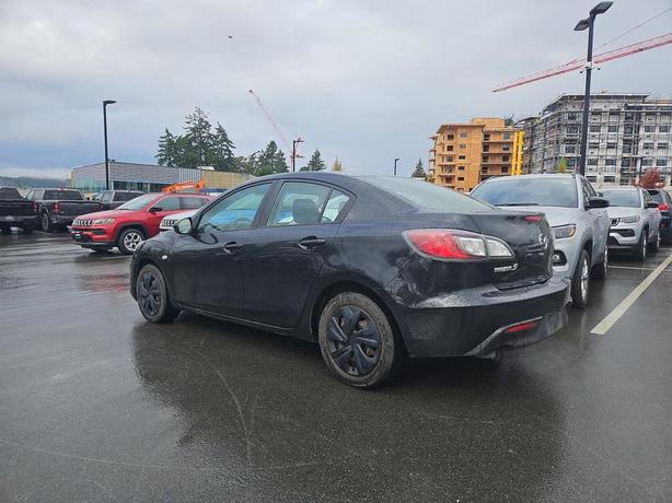 2010 Mazda3 GS | No Reported Accidents! image 4