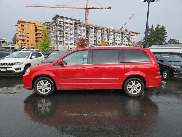 2016 Dodge Grand Caravan Crew | Heated Seats |  Stow ?n Go Seating! image 3