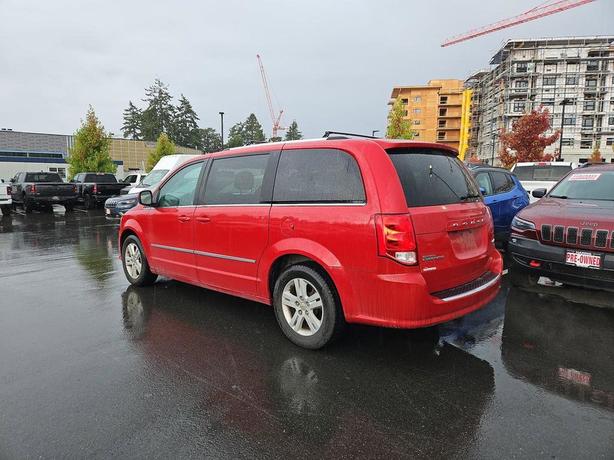 2016 Dodge Grand Caravan Crew | Heated Seats |  Stow ?n Go Seating! image 4