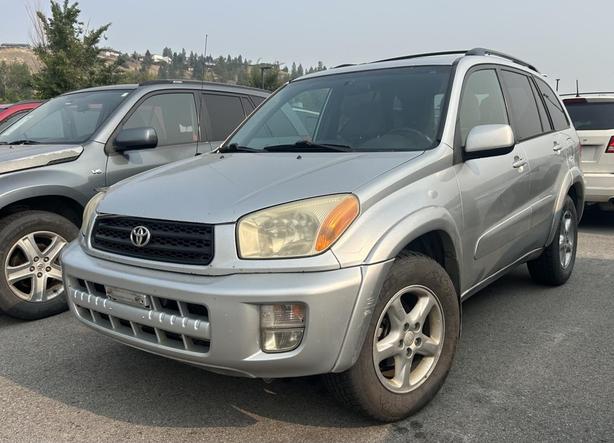 2003 Toyota RAV4 Base image 1