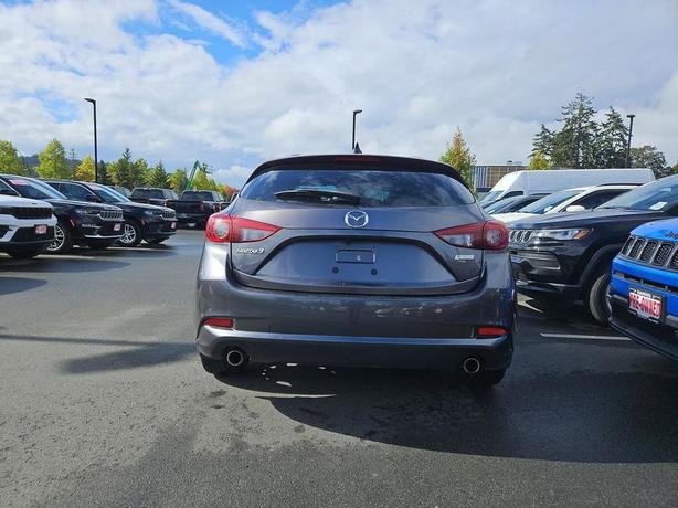 2018 Mazda3 Sport GT | One Owner! image 5