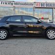 2021 Kia Rio 5-door thumbnail image 4