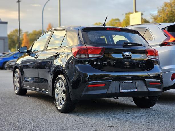 2021 Kia Rio 5-door image 7
