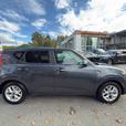 2022 Kia Soul thumbnail image 4