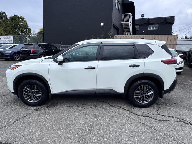 2022 Nissan Rogue S - No Accidents, One Owner, Heated Steering Wheel image 2