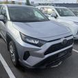 2023 Toyota RAV4 LE thumbnail image