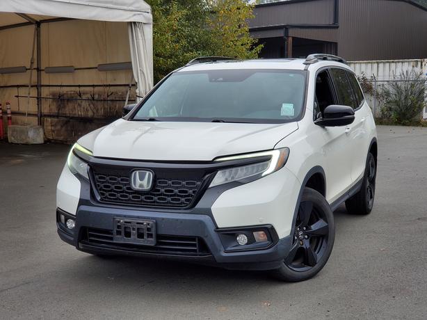 2019 Honda Passport Touring AWD image 1
