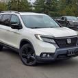 2019 Honda Passport Touring AWD thumbnail image 4