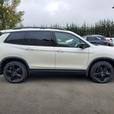 2019 Honda Passport Touring AWD thumbnail image 5