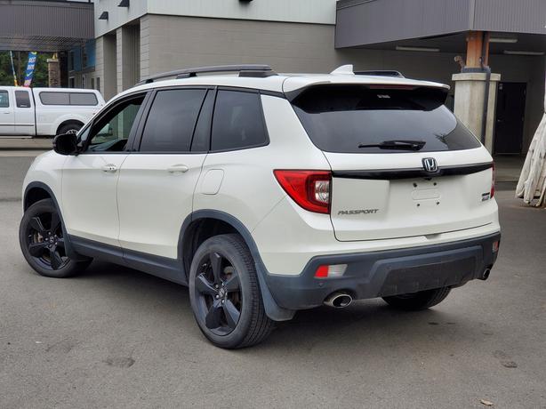 2019 Honda Passport Touring AWD image 8