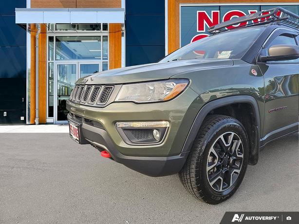 2020 Jeep Compass Trailhawk 4x4 | No Reported Accidents | One Owner! image 8