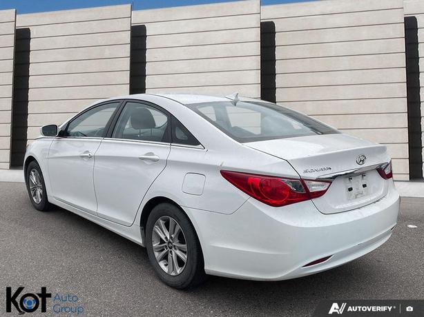 2012 Hyundai Sonata GLS BLUETOOTH! HEATED SEATS! image 4
