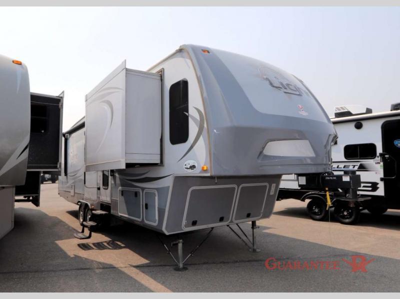 Used 2015 Highland Ridge RV Open Range 311FRL display photo