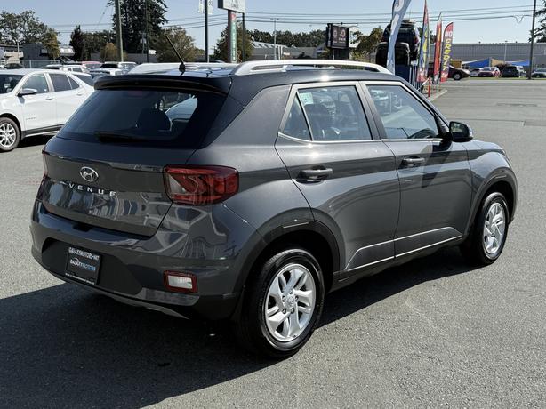 2024 Hyundai Venue No Accidents, BC Local, 1 Owner & Heated Seats image 6