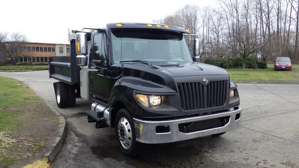 2012 International TerraStar Dump Truck Diesel Dually Hydraulic Brakes image 2