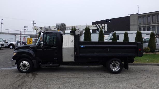 2012 International TerraStar Dump Truck Diesel Dually Hydraulic Brakes image 6