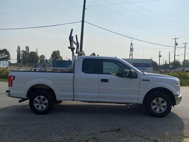 2016 Ford F-150 SuperCab 6.5 foot box  4WD TRAFFIC CONTROL SIGN image 6