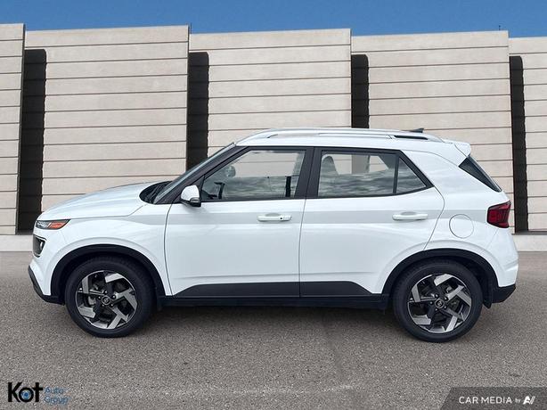 2022 Hyundai Venue Ultimate image 3
