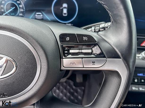 2023 Hyundai Elantra Luxury image 8