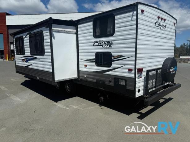 Used 2018 Forest River Salem Cruise Lite 263BHXL image 4
