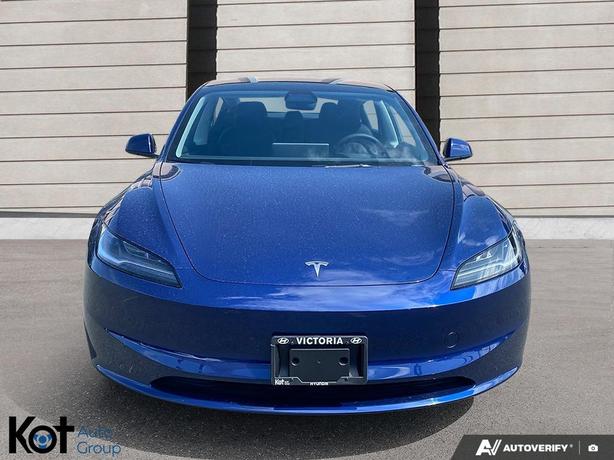 2024 Tesla Model 3 Base PANORAMIC SUNROOF! LEATHER INTERIOR! BLUETOOTH! image 2