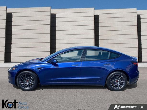 2024 Tesla Model 3 Base PANORAMIC SUNROOF! LEATHER INTERIOR! BLUETOOTH! image 3