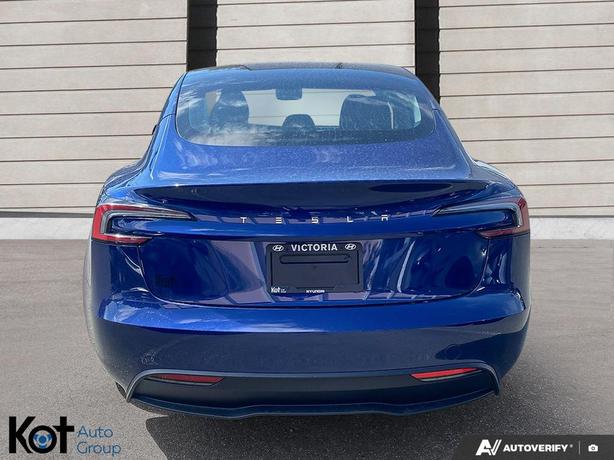 2024 Tesla Model 3 Base PANORAMIC SUNROOF! LEATHER INTERIOR! BLUETOOTH! image 5